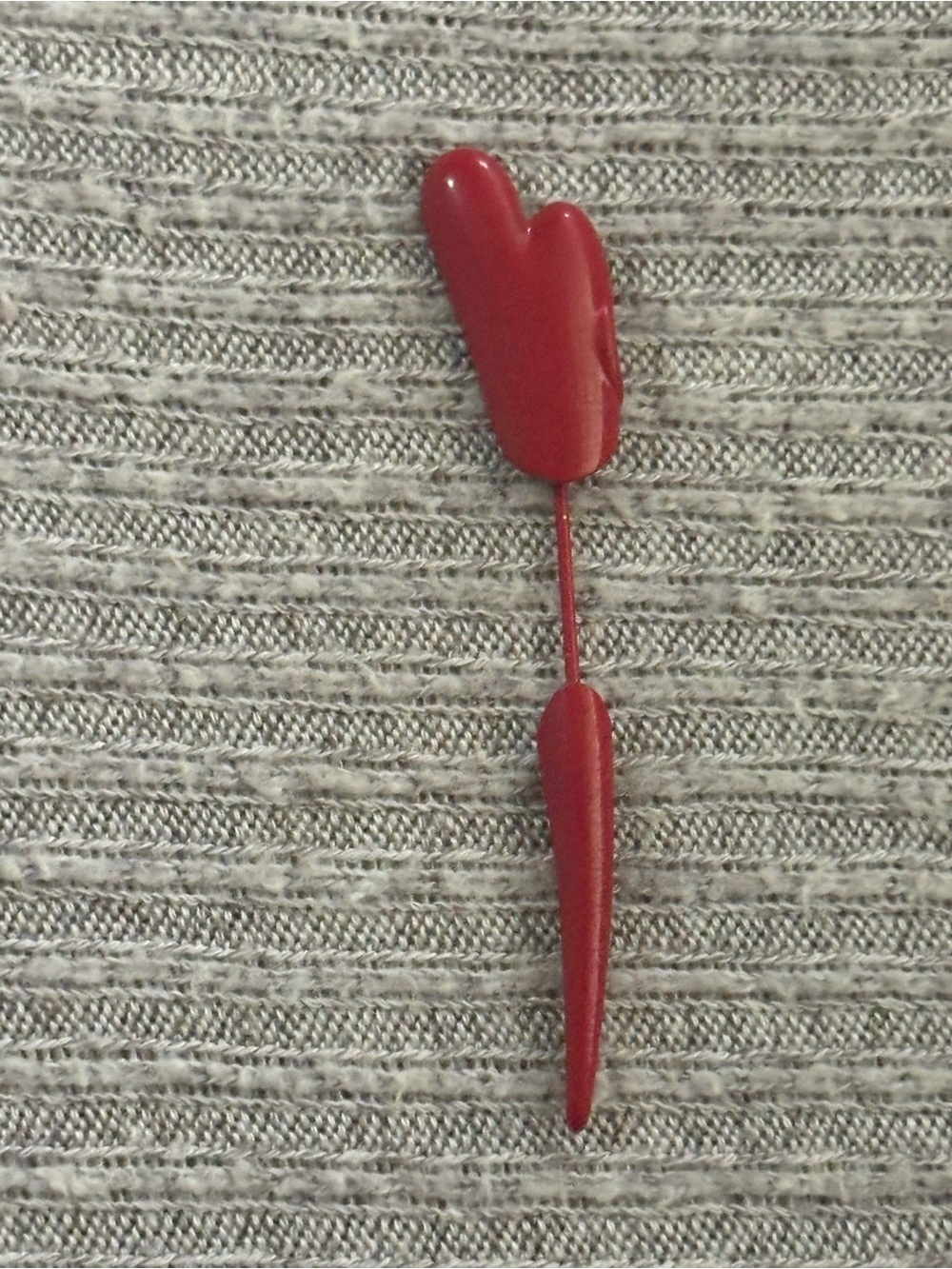 Vintage JJ marked red flower/coral shaped stick pin